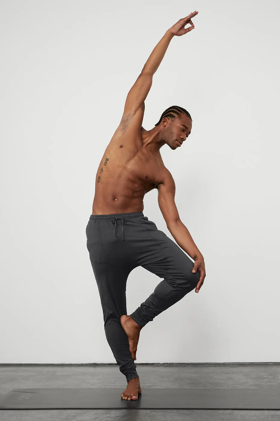 Conquer Revitalize Pant - Anthracite