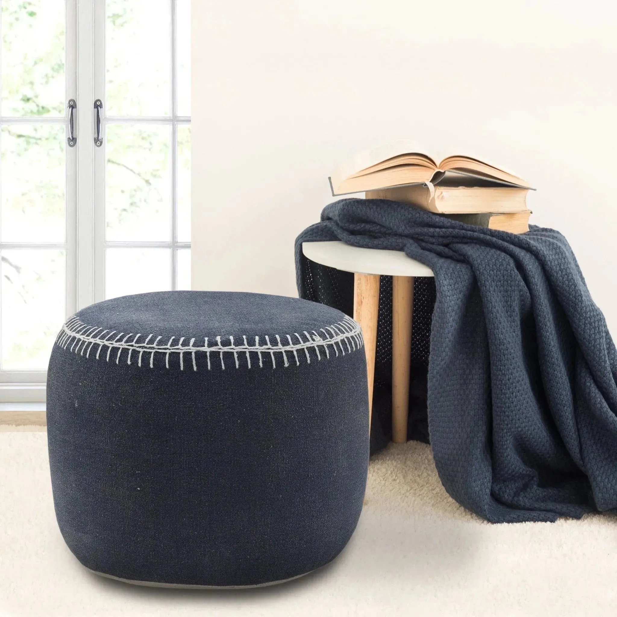 Natural Lr34034 Navy/White Pouf