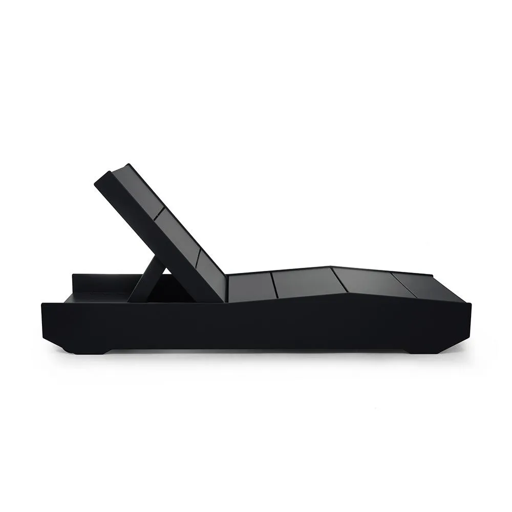 The 405 Chaise