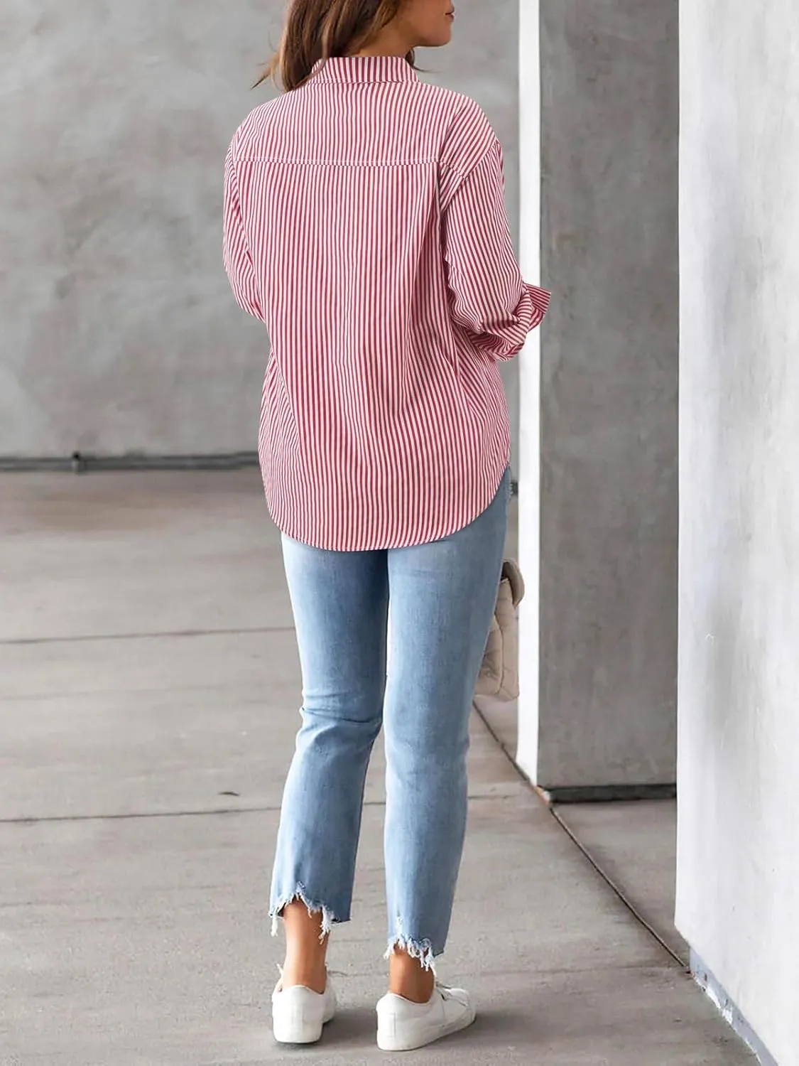 Women's Button Down Shirts Striped Long Sleeve Tops Classic Office Work Blouses with Pocket